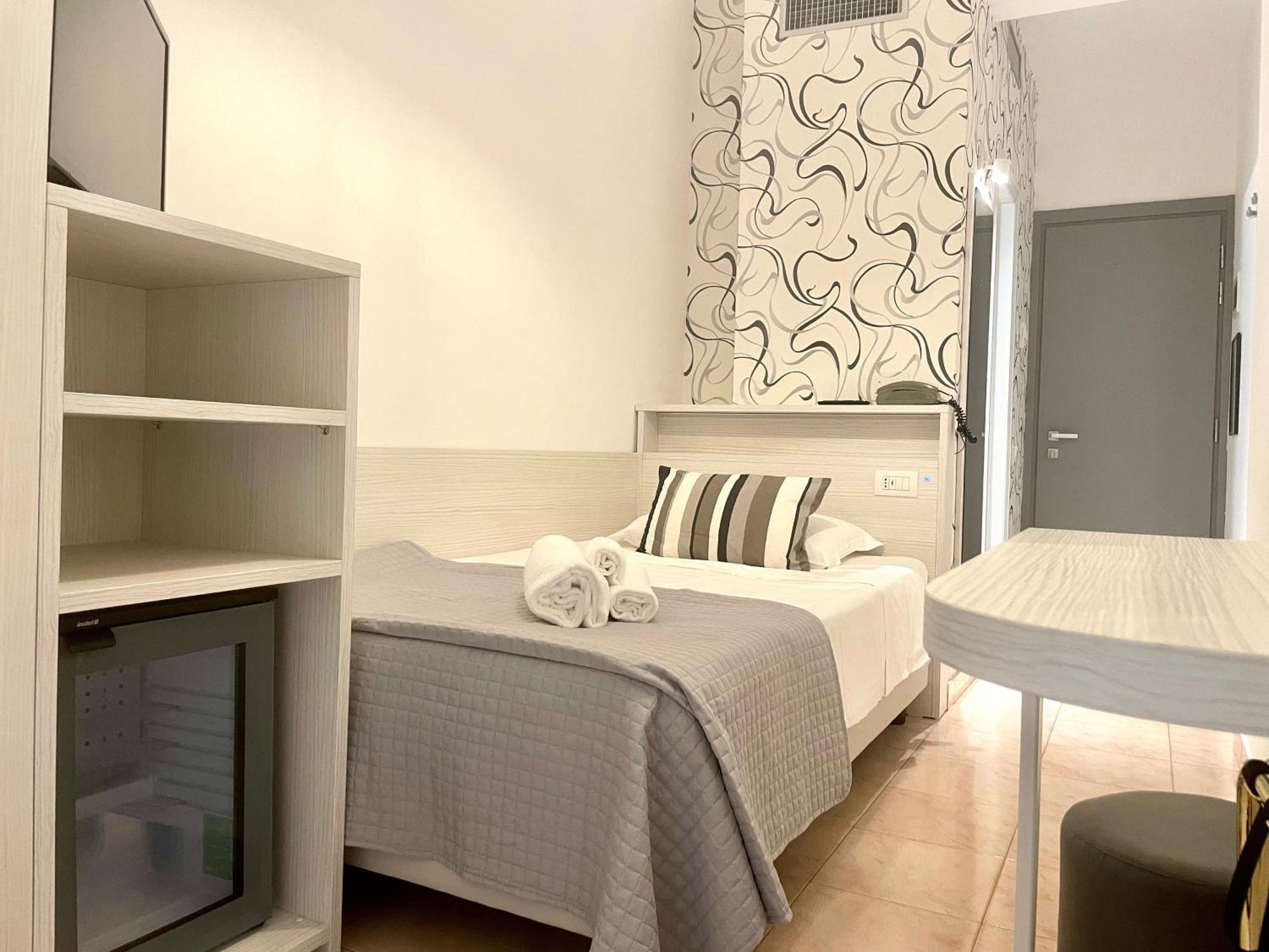 Hotel Maestri Riccione Exterior foto